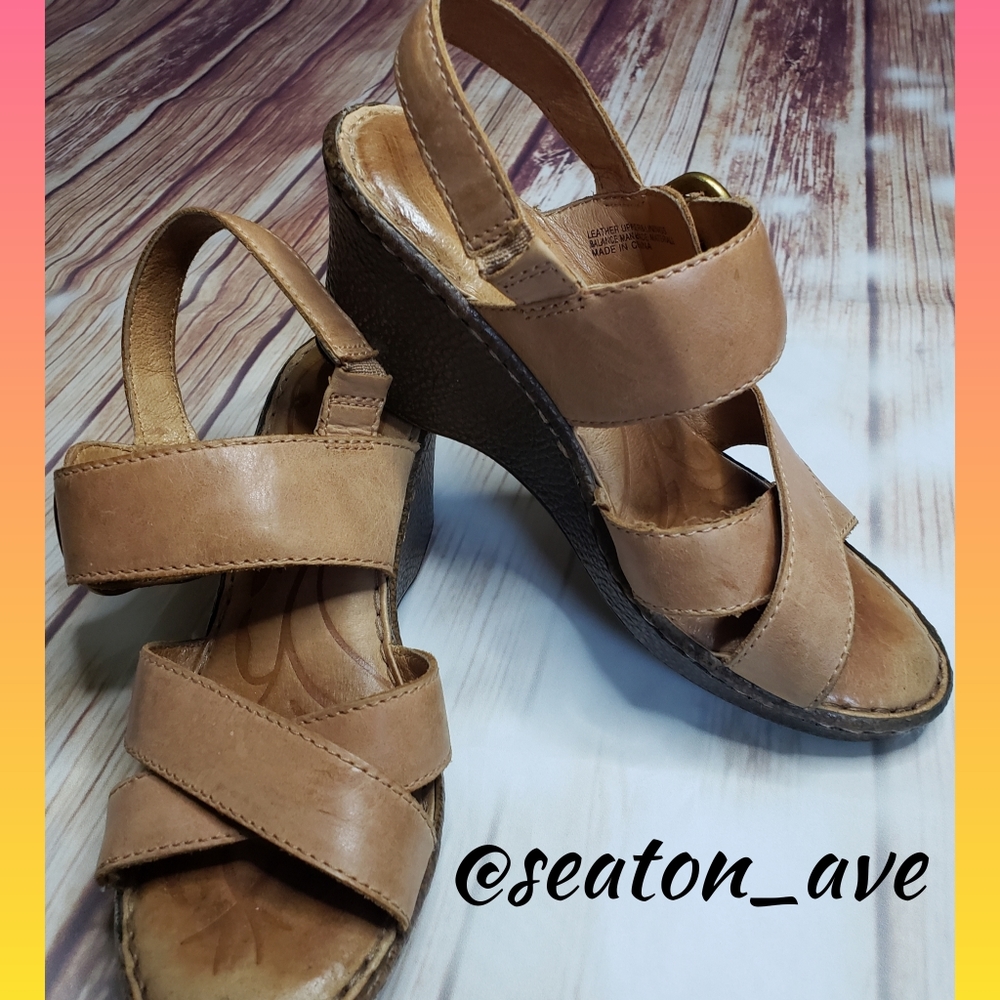 Comfy Born sandals